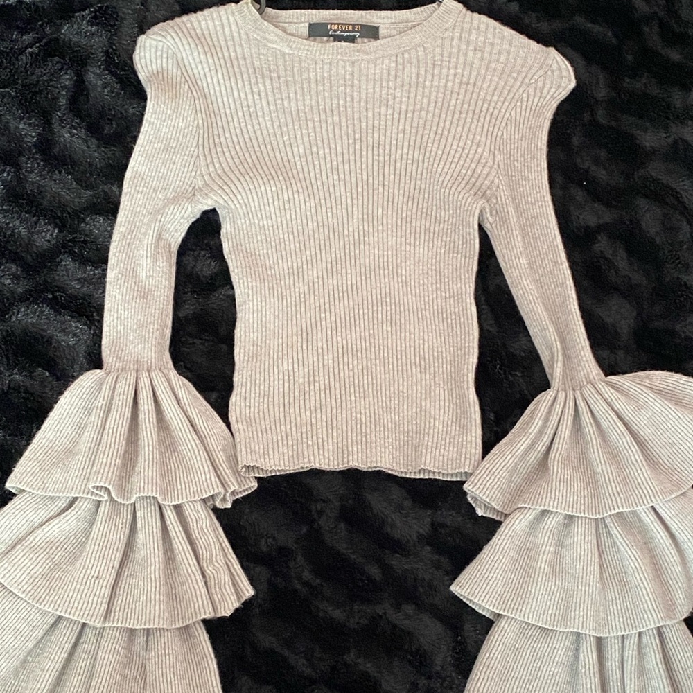 Fitted trumpet sleeve sweater